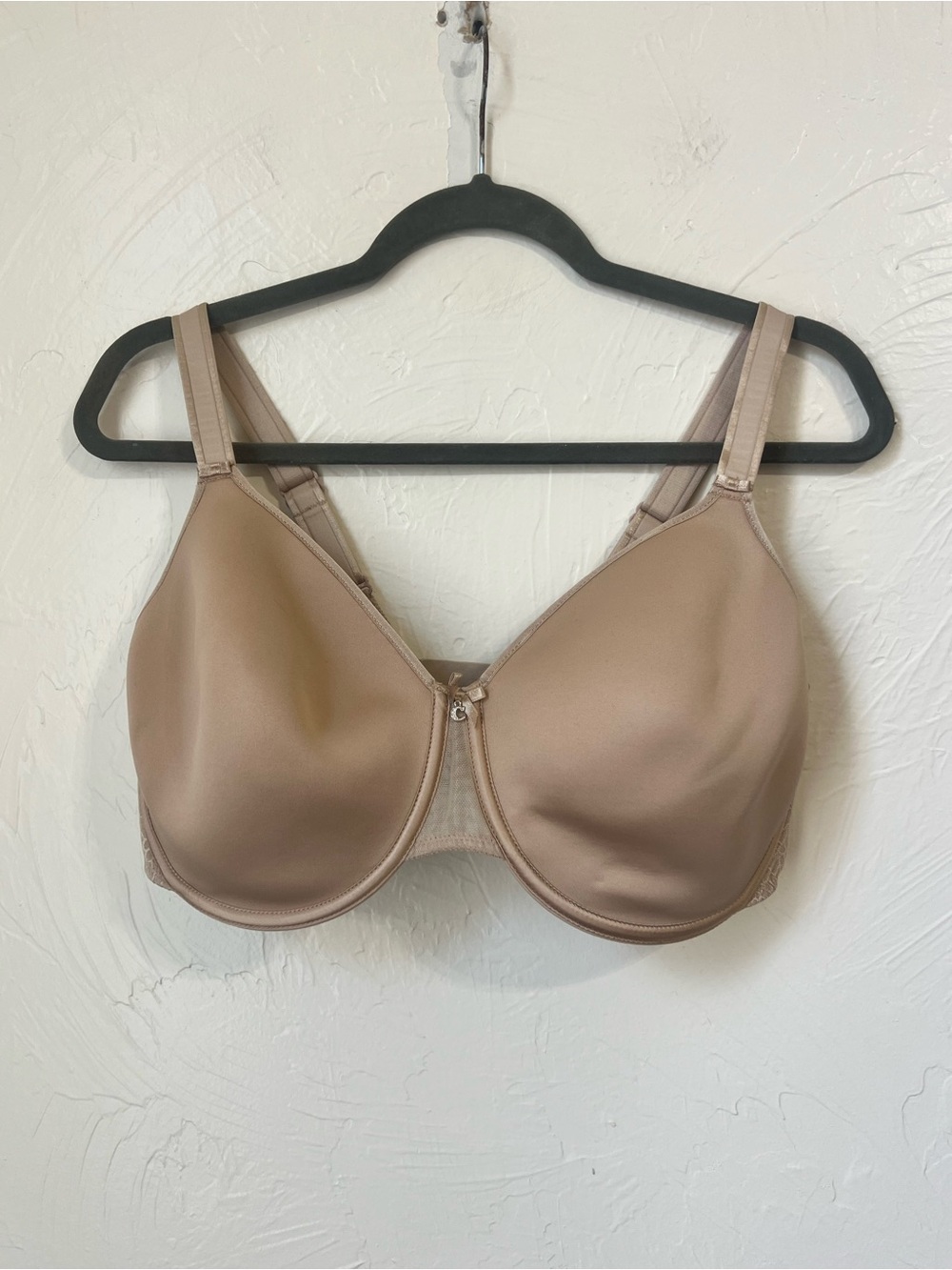 Chantelle Nude T-Shirt Underwire Bra size 36G